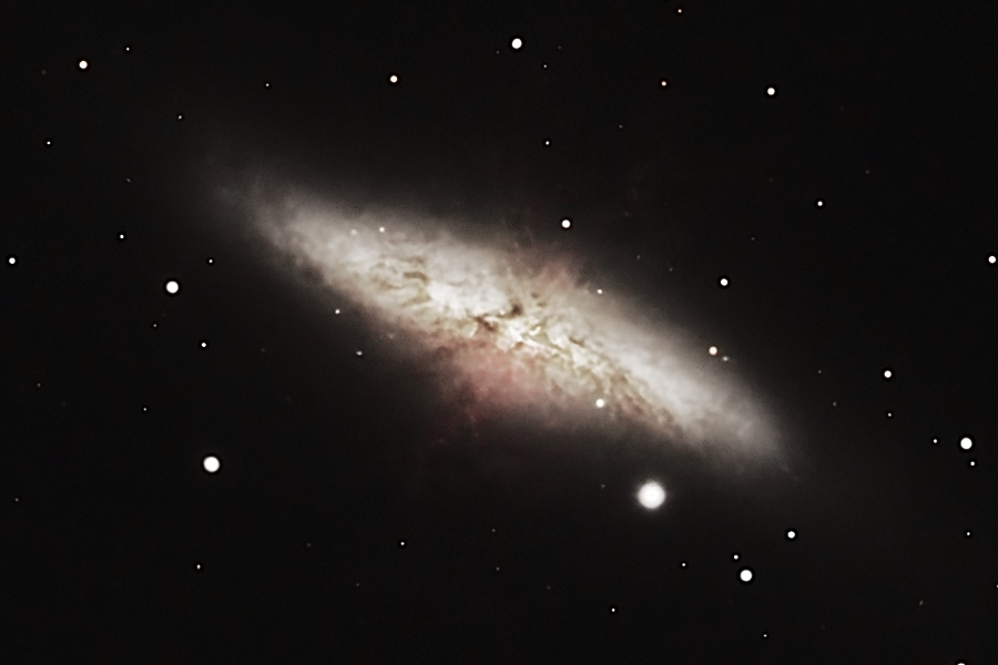 M82