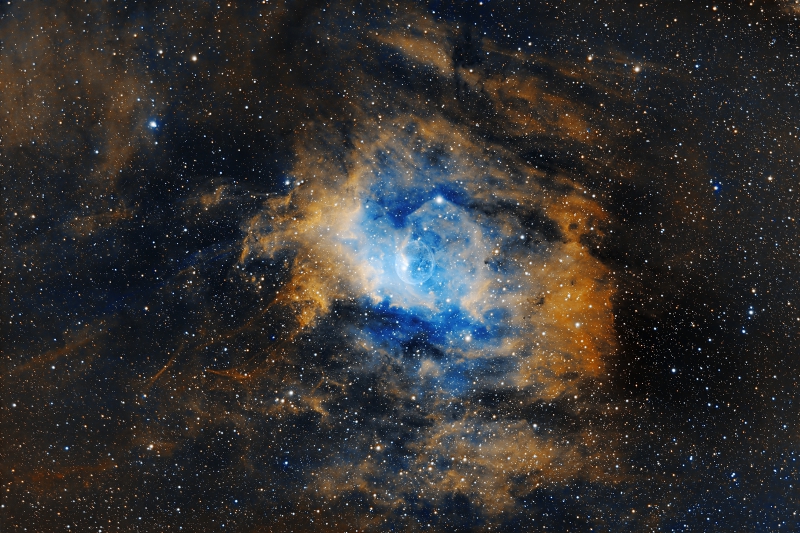 The Bubble Nebula in Narrowband